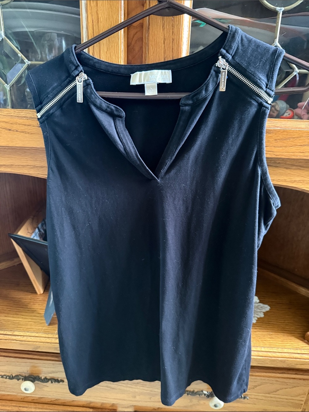 Michael Kors Black Sleeveless Zip-Shoulder Tank Top size large EUC